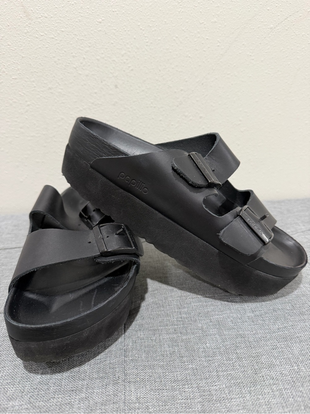 Papillio Birkenstock Flex Black Platform Leather Sandals - Picture 4 of 10